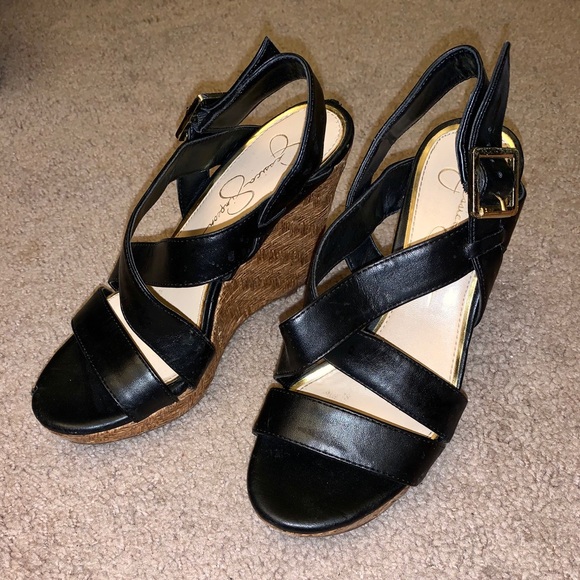 Jessica Simpson black wedge heels - Picture 3 of 3